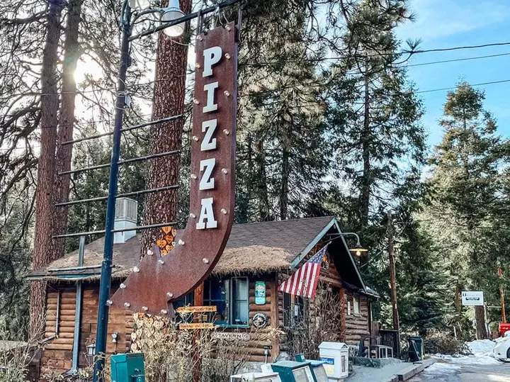 LouEddie’s Pizza